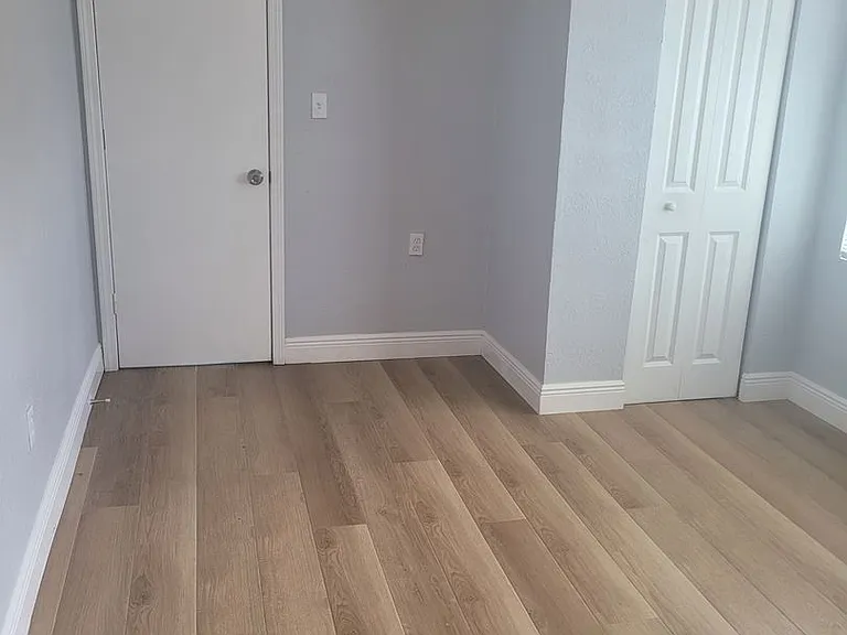 1320 Oleander Ave — Photo 23