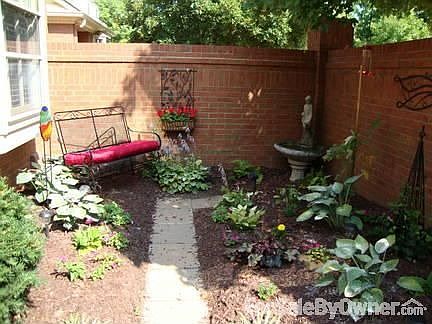Patio View by Lake and Fountain
						:
						Best location on the lake. Large lakefront patio overlooking fountain.