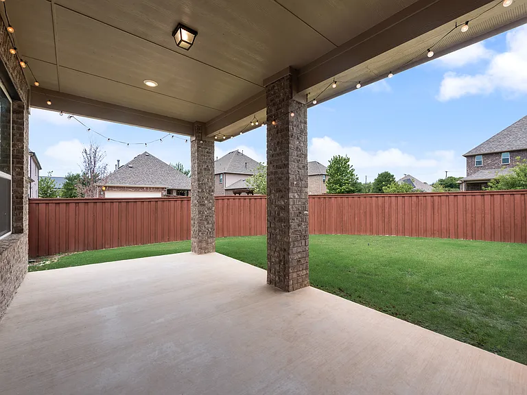 9814 Gristmill Ln — Photo 26