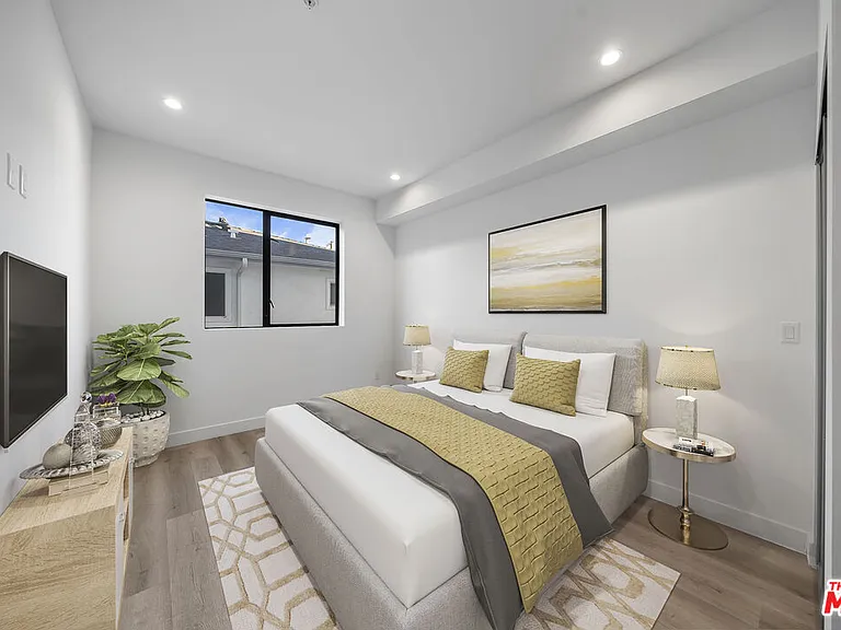 5612 Lexington Ave #203 — Photo 9
