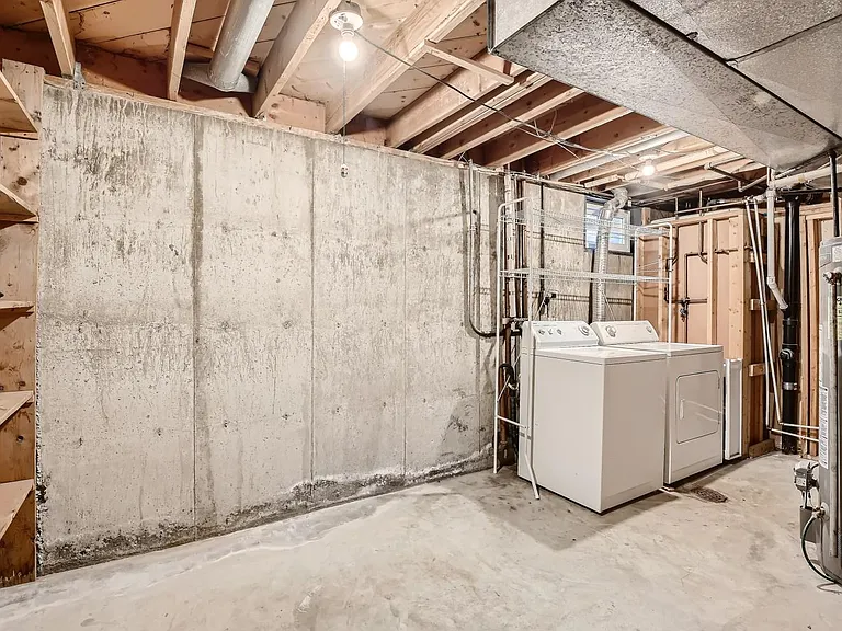 8301 Chase Way — Photo 18