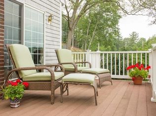 50 Welcome Ln, Wrentham, MA 02093