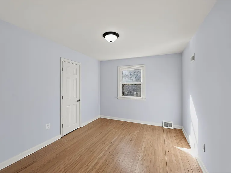 1567 Sugartown Rd — Photo 19