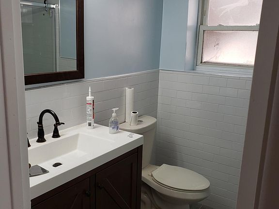 2nd image of 5940 S Kilbourn Ave #1G