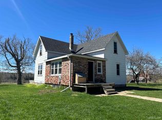 5423 Finns Spur Rd, Chatham, MI 49816