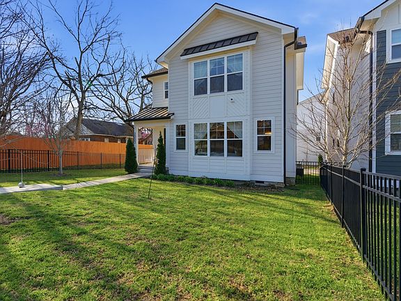 4th image of 2003 Maple View Ln