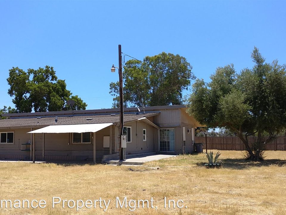 2nd image of 3222 W Floradora Ave