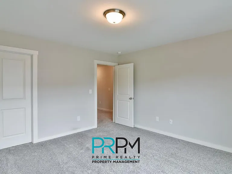 826 Stonebriar St #1 — Photo 18