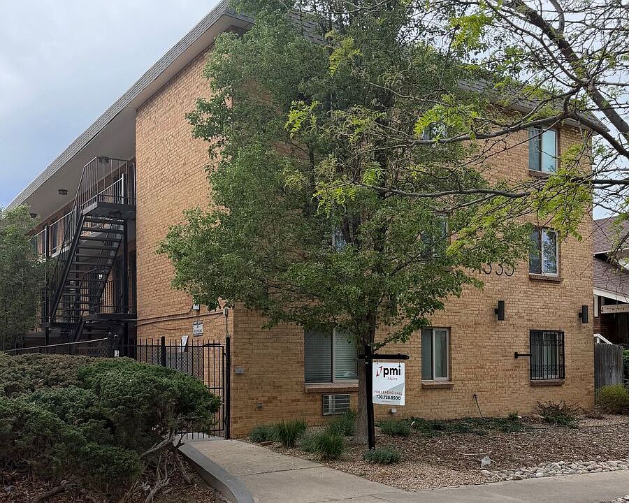 1st image of 1335 N Gaylord St #104