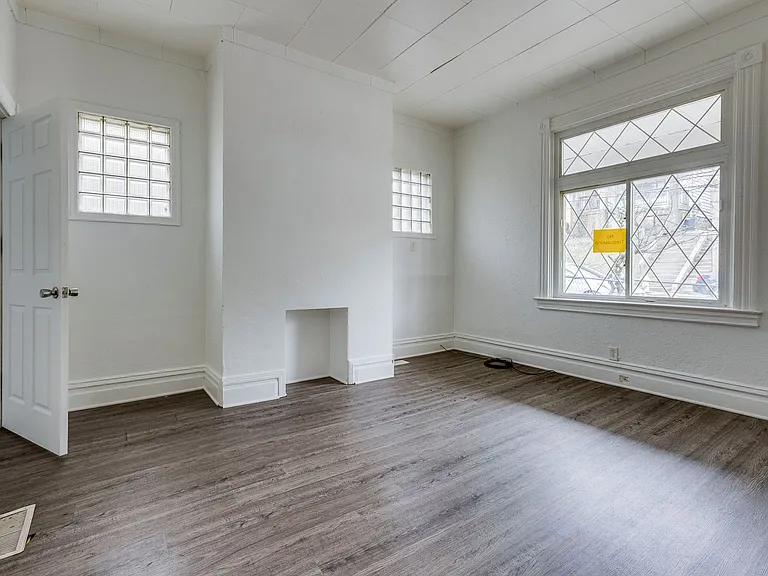 440 Hays Ave — Photo 19