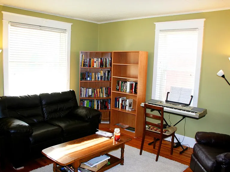 117 W Walnut St #1 — Photo 6