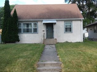 4929 Penn Ave N, Minneapolis, MN 55430