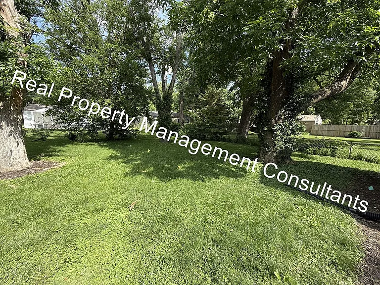 7335 Nall Ave — Photo 34