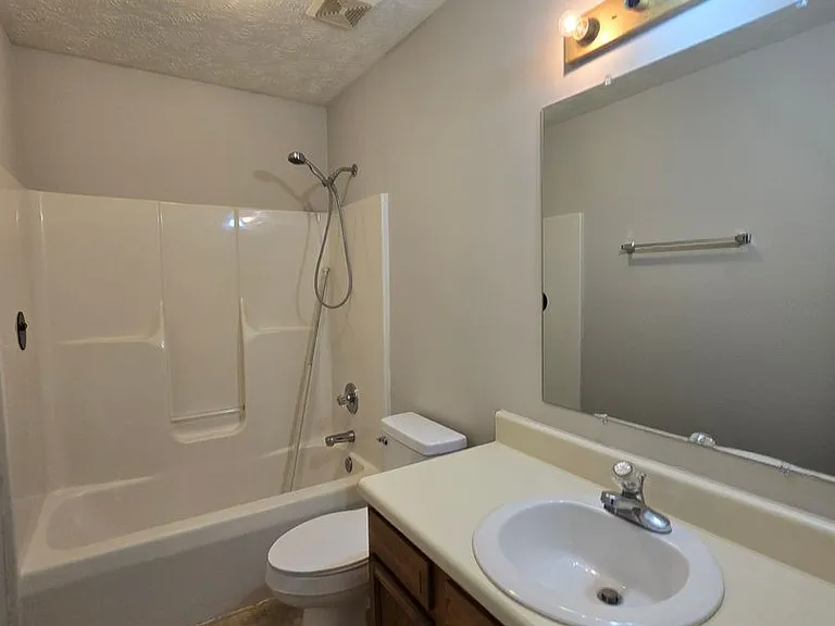 6850 Shawcross Ln — Photo 7