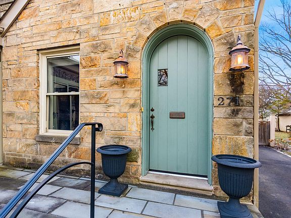 3rd image of 271 S Cassingham Rd