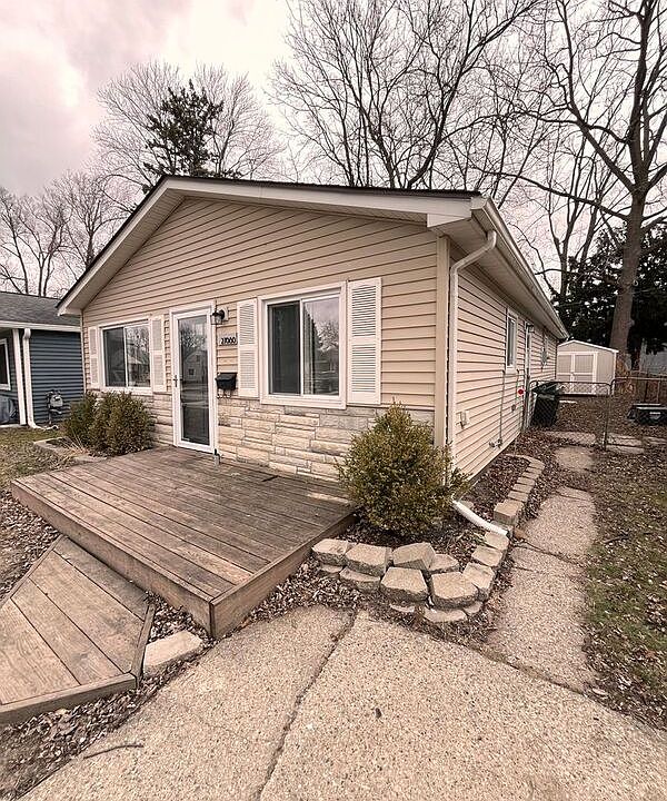 1st image of 27080 Brettonwoods St