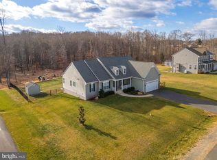 151 Moffett Ln, Fredericksburg, VA 22406