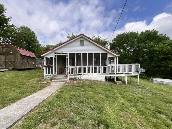 6915 Wood Rd, Corryton, TN 37721