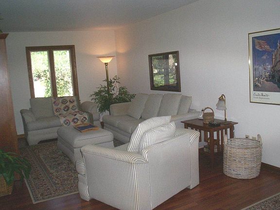2nd image of 4938 Galway Dr