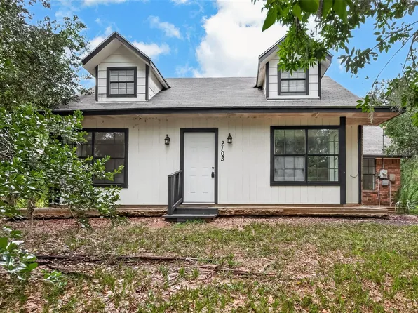 2103 Bayou Dr, Lake Jackson, TX 77566