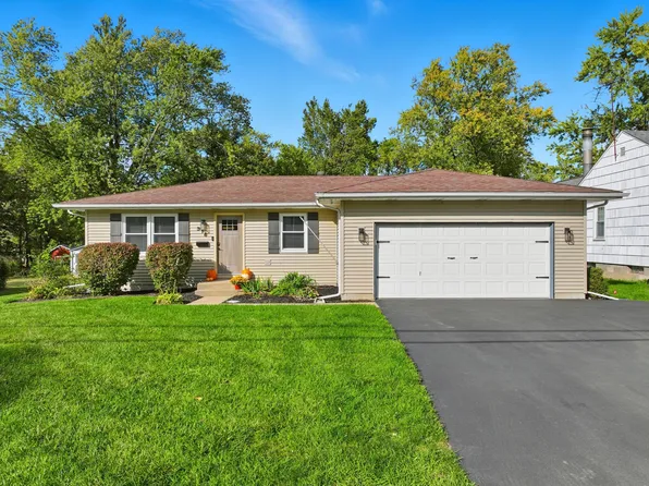 316 W South St, Crown Point, IN 46307