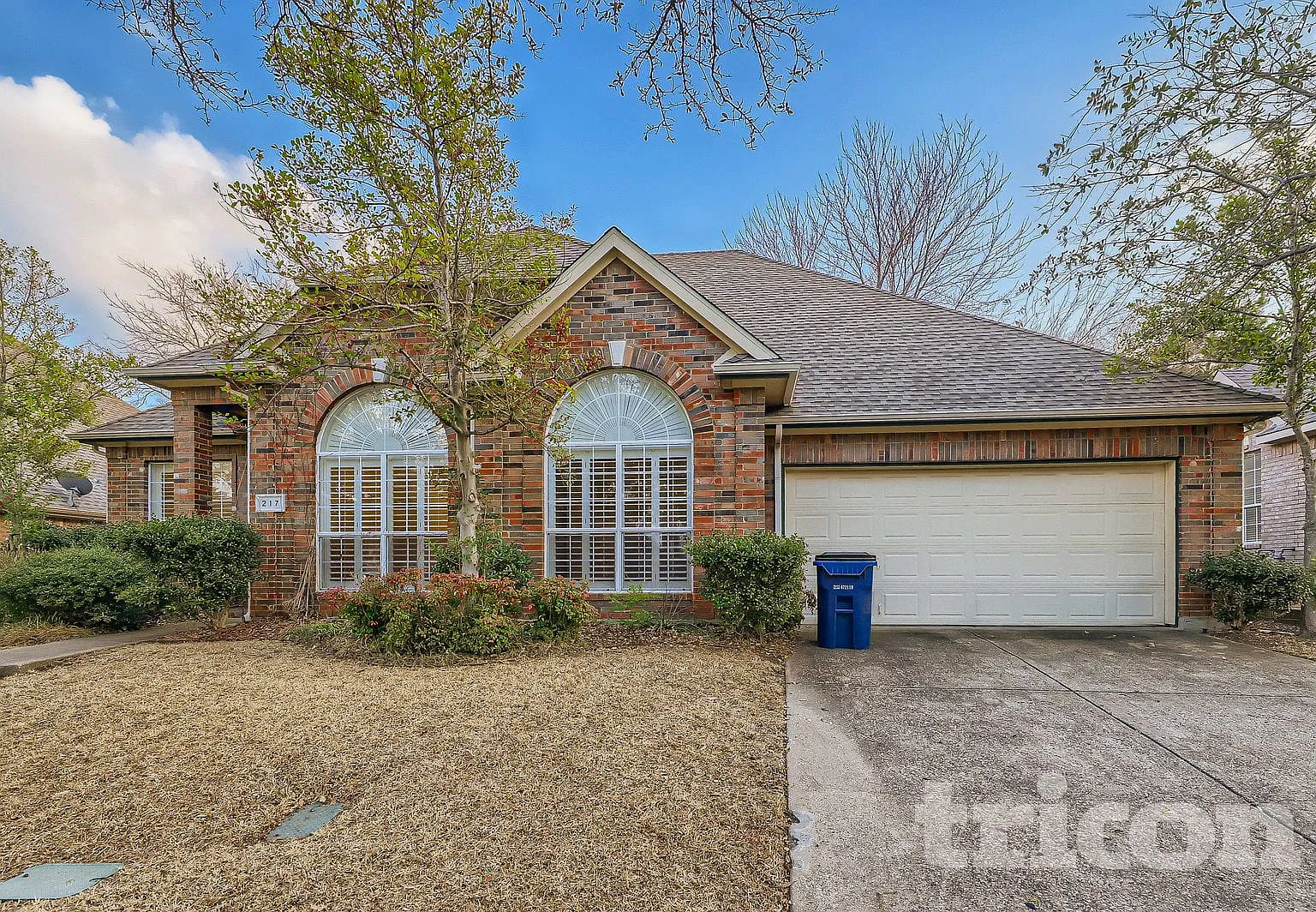 217 S Village Drive McKinney TX — Photo 2
