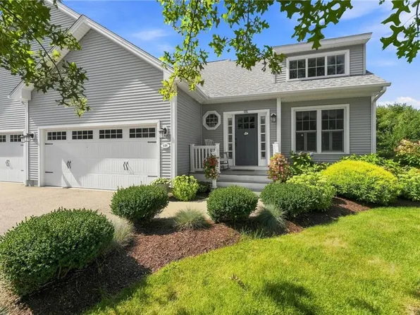 135 Brandywyne Ct, South Kingstown, RI 02879