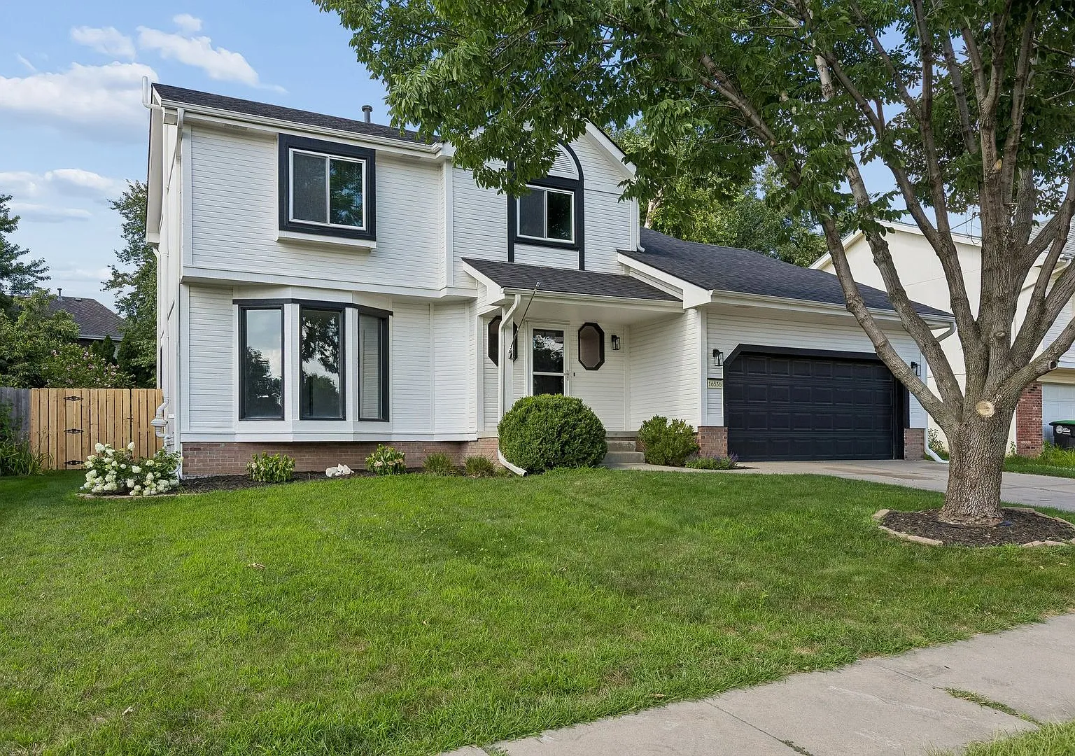 Gorgeous Millard Home!! — Photo 1
