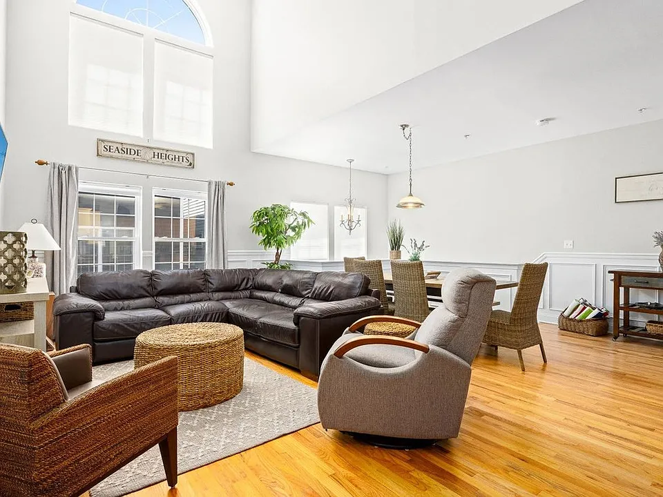 15 Sumner Ave #ID1309021P