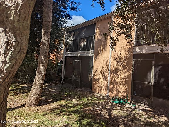 5th image of 2107 Hidden Grove Ln APT 33B