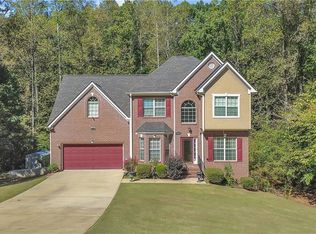 222 Woodcliff Ct, Fairburn, GA 30213