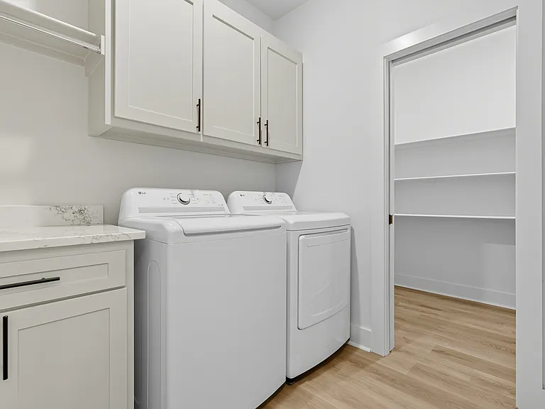13516 Teton Dr — Photo 20