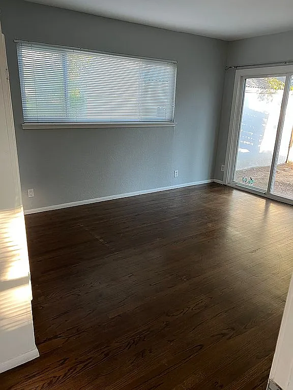 3156 U St photo 1