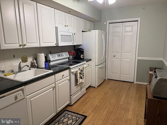 5th image of 246 Brandon Rd