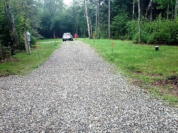 4th image of 19 Grace Ln