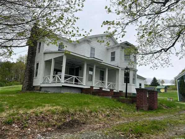 00 School House Road, Out Of Area Town, NY 12873