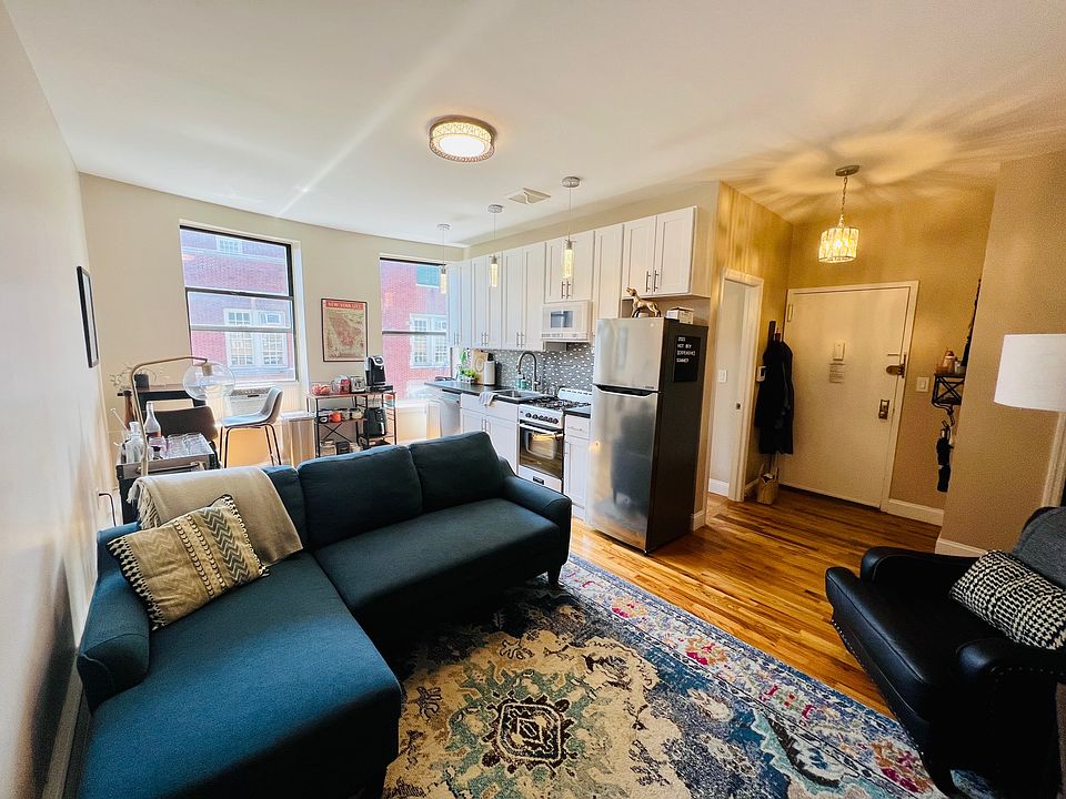 1st image of 247 W 113th St #6A