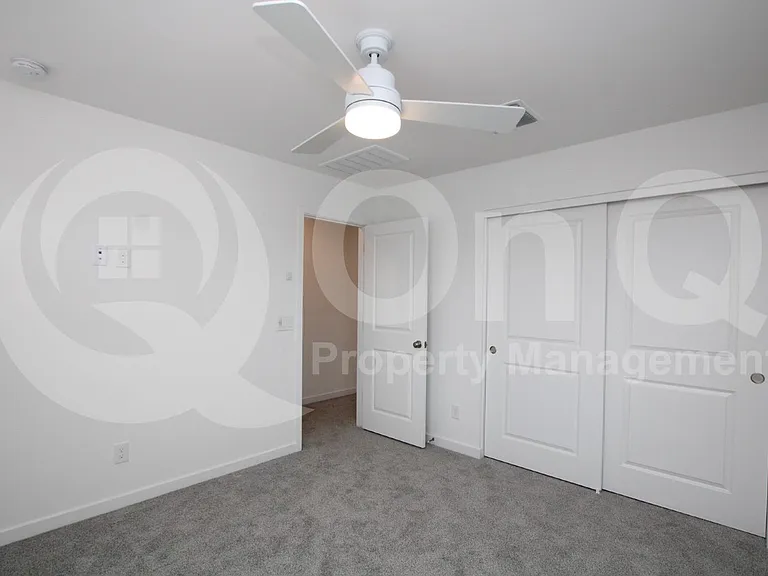 7442 W Nicolet Ave — Photo 11
