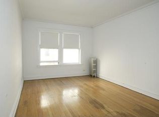 1606 W Sunnyside Ave APT 3S, Chicago, IL 60640