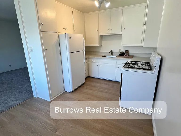 262 N Dos Caminos Ave — Photo 10