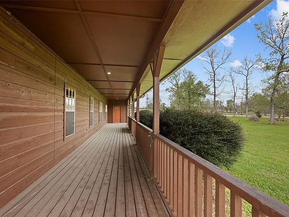 3rd image of 22916 E Martin Dr