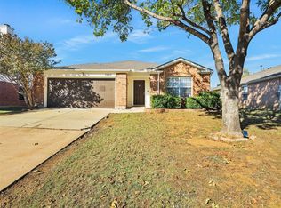 2445 Texoma Dr, Little Elm, TX 75068
