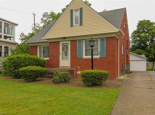 28101 Lake Shore Blvd, Euclid, OH 44132