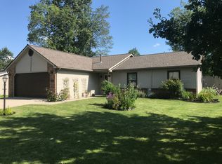 405 Greenwood Trl, Ossian, IN 46777