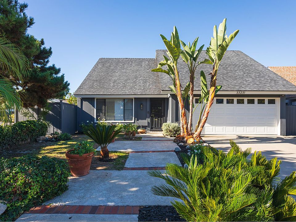 1st image of 33231 Santiago Dr