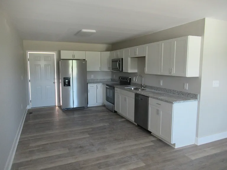 429 Northbrook Iii School Rd — Photo 6