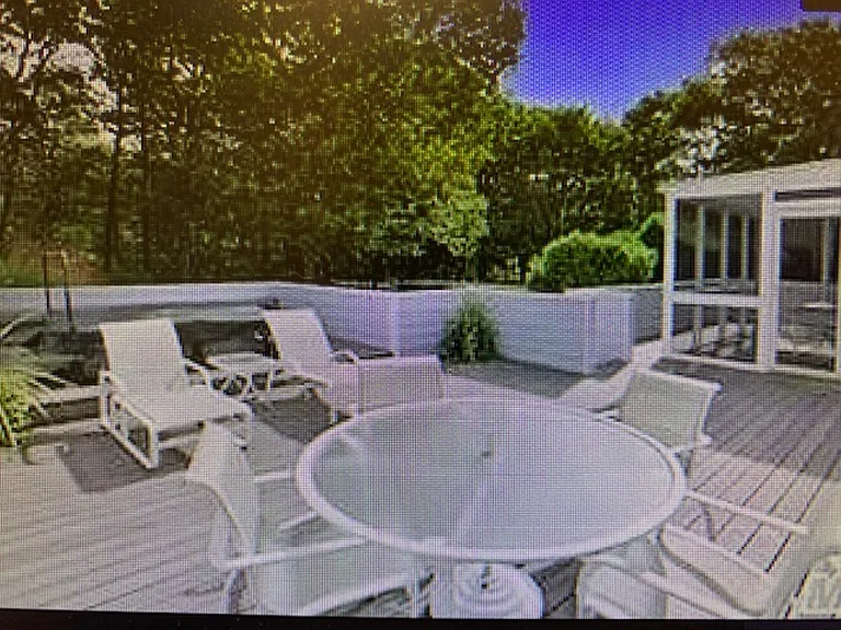 10 Honeysuckle Ln — Photo 22