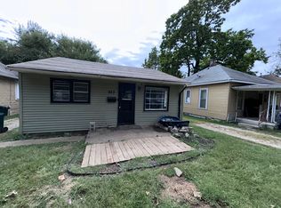 933 Elmhurst Ave, Decatur, IL 62526