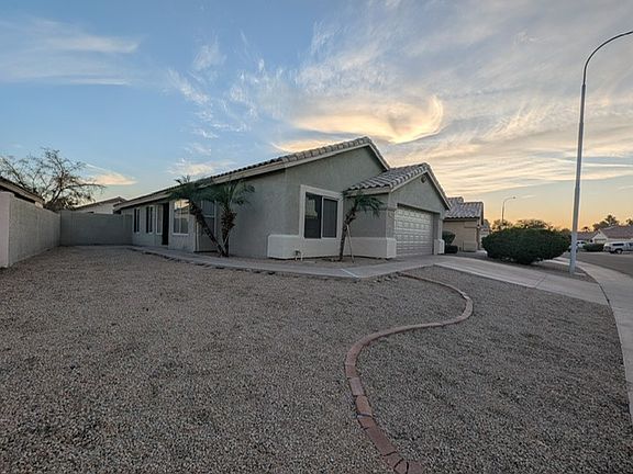 2nd image of 1723 E Gail Dr