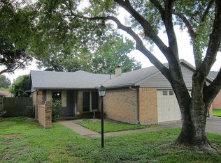 1406 Chippawa Ln, Pasadena, TX 77504